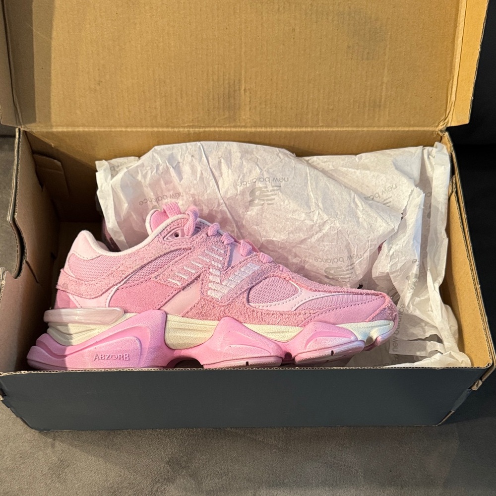 New Balance Pink Women's Sneakers